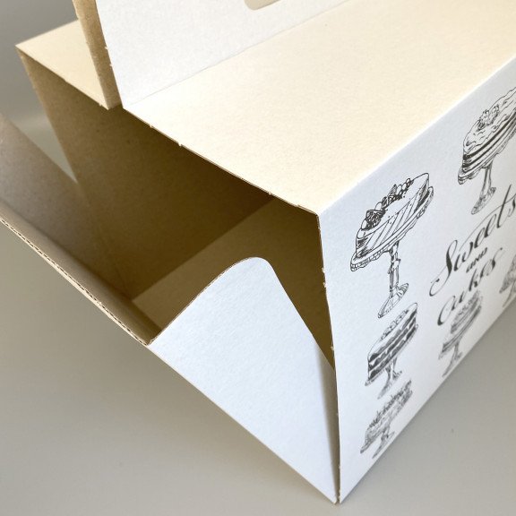 фото Коробка для торту 300*300*300 з малюнком