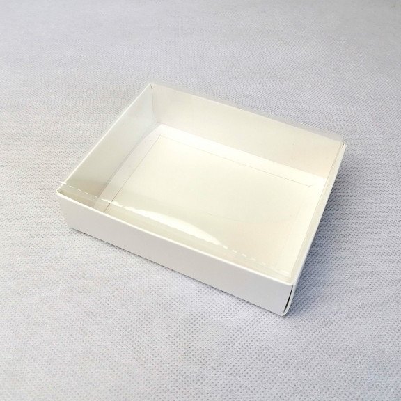 фото Коробка для цукерок 120*95*35 з прозорою кришкою Біла