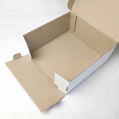 Коробка 250*250*110 для торту та чізкейку з гофрокартону без вікна