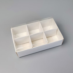 Коробка на 6  цукерок 95*60*30 з прозорою кришкою Біла