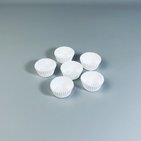 фото Паперова форма для кейк-попс і цукерок біла 35*20 (100 шт)