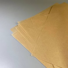 Крафт-бумага в листах бурая/подложка под пиццу 390*360 (100шт)