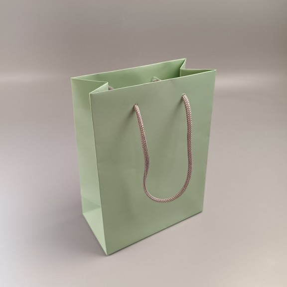 фото Пакет паперовий Зелений  200*150*80 мм, 200 г/м²