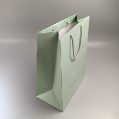 Пакет паперовий Світло-зелений 320*260*140 мм, 200 г/м²