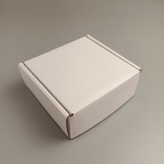 Подарункова коробка Біла 120*120*50