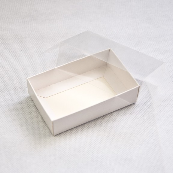фото Коробка для цукерок 95*60*30 з прозорою кришкою Біла